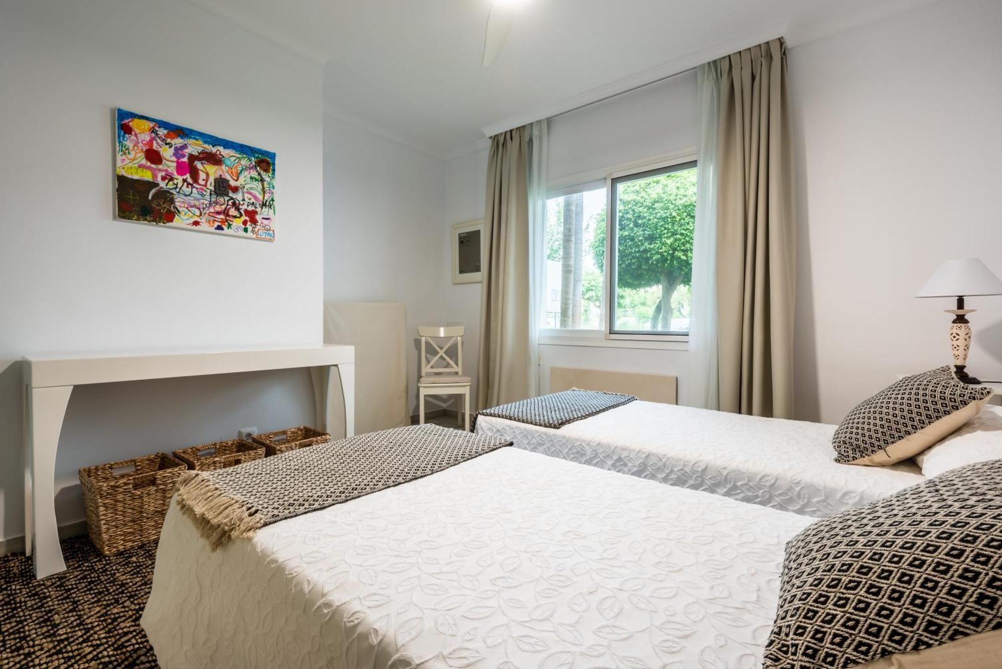 Alcazaba Beach Apartment Estepona Esterno foto